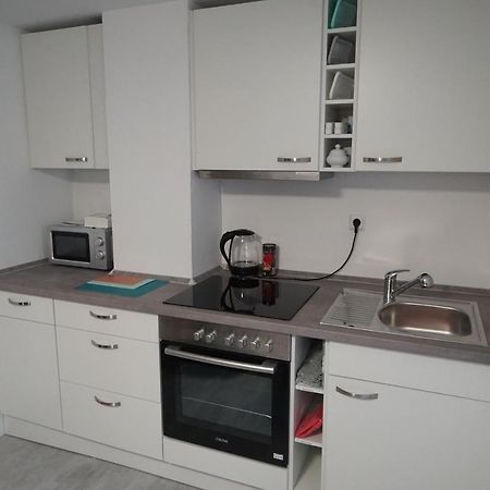 Neue Und Zentral Gelegene Wohnung In Stuttgart Extérieur photo