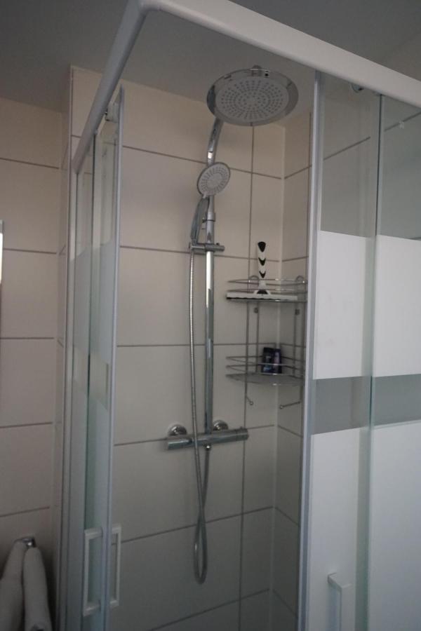 Neue Und Zentral Gelegene Wohnung In Stuttgart Extérieur photo